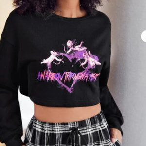 Graphic Heart Cropped Tee